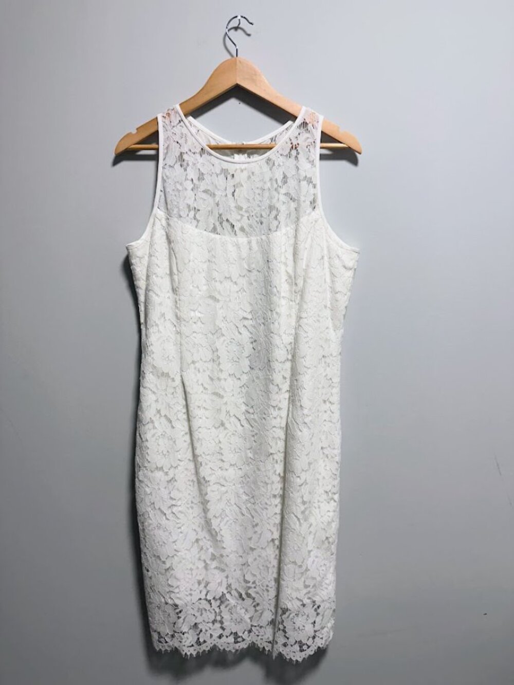 NWT White House Black Market Ecru Contrast Lace Sheath Dress 14
